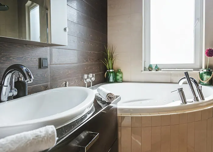 Z Jacuzzi Parking Balkon 2 Sypialnie Apartment